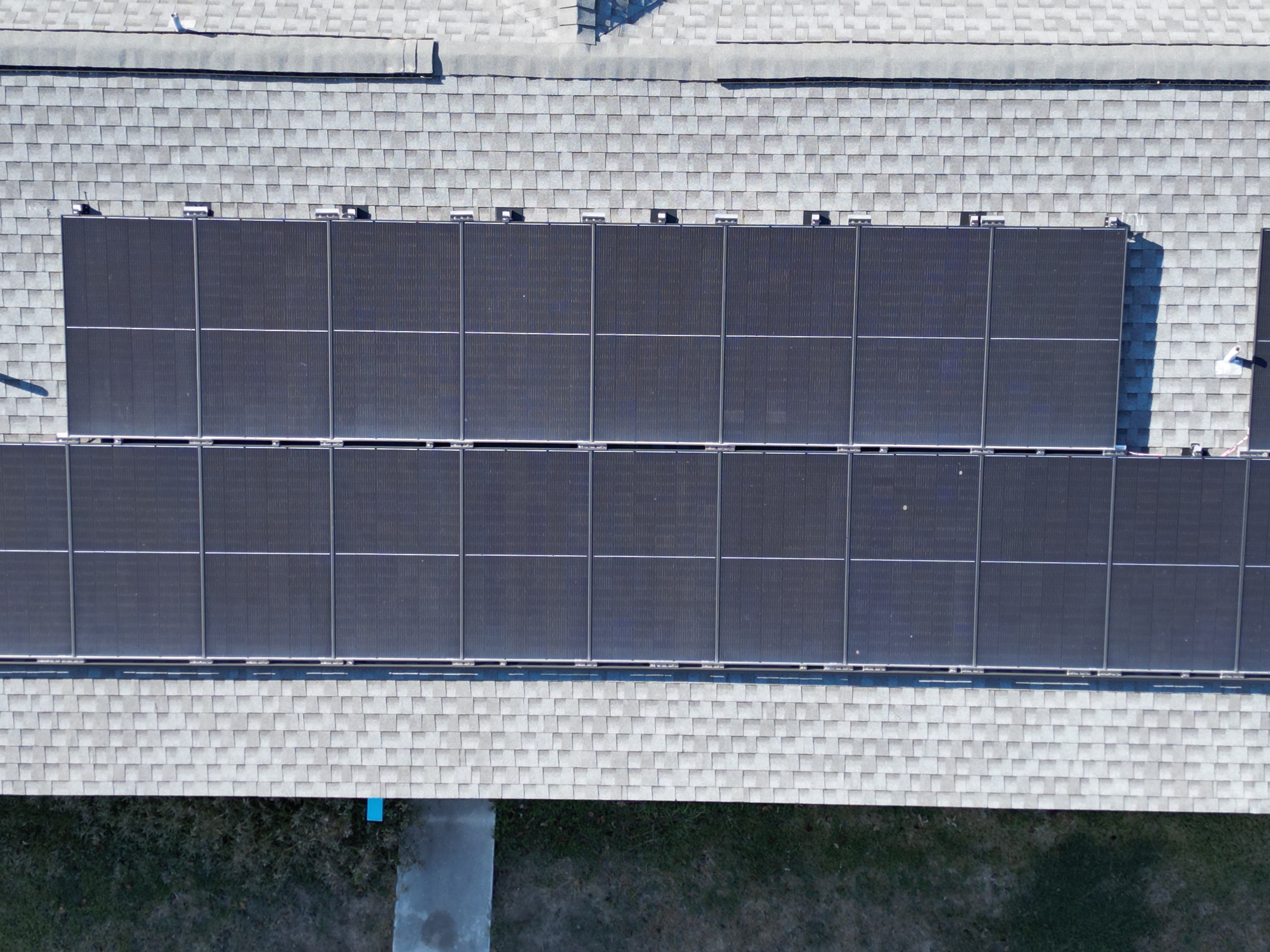 Roof West Side Solar Array - Photo 3