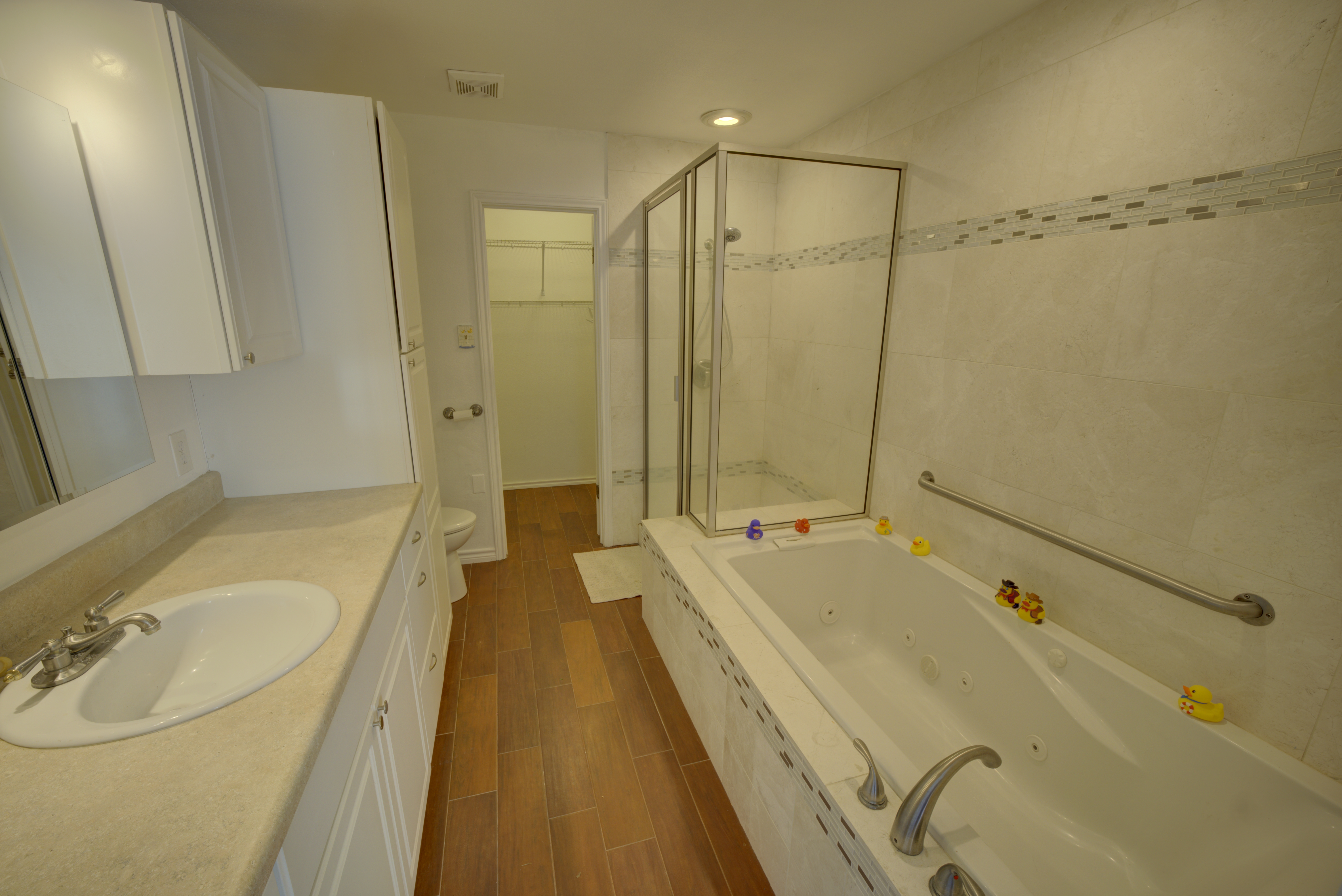 Master Bath - Photo 1